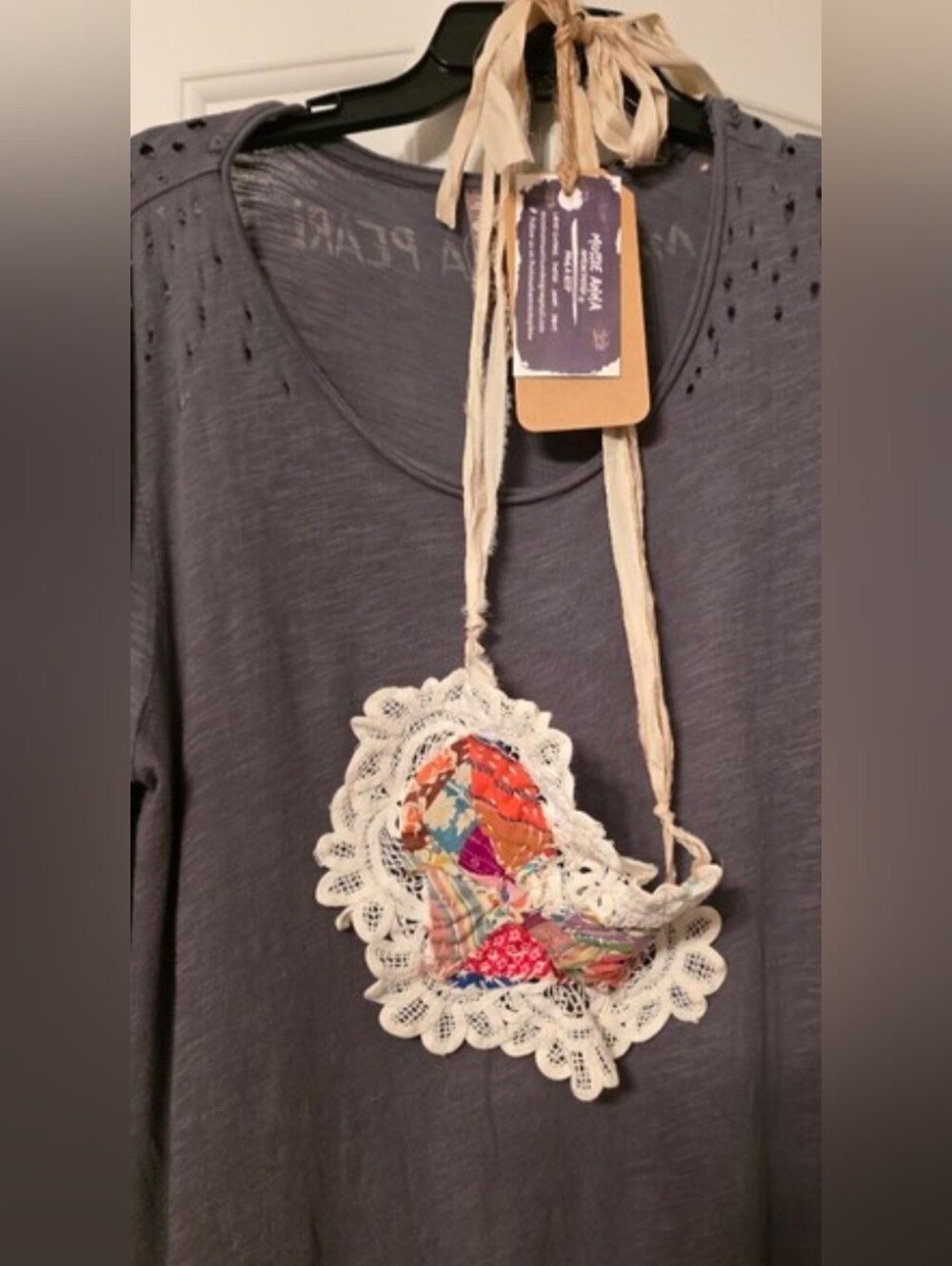 JABOT🩷MOSSIE ANNA ARTISAN DESIGN🩷NWT - Picture 4 of 8